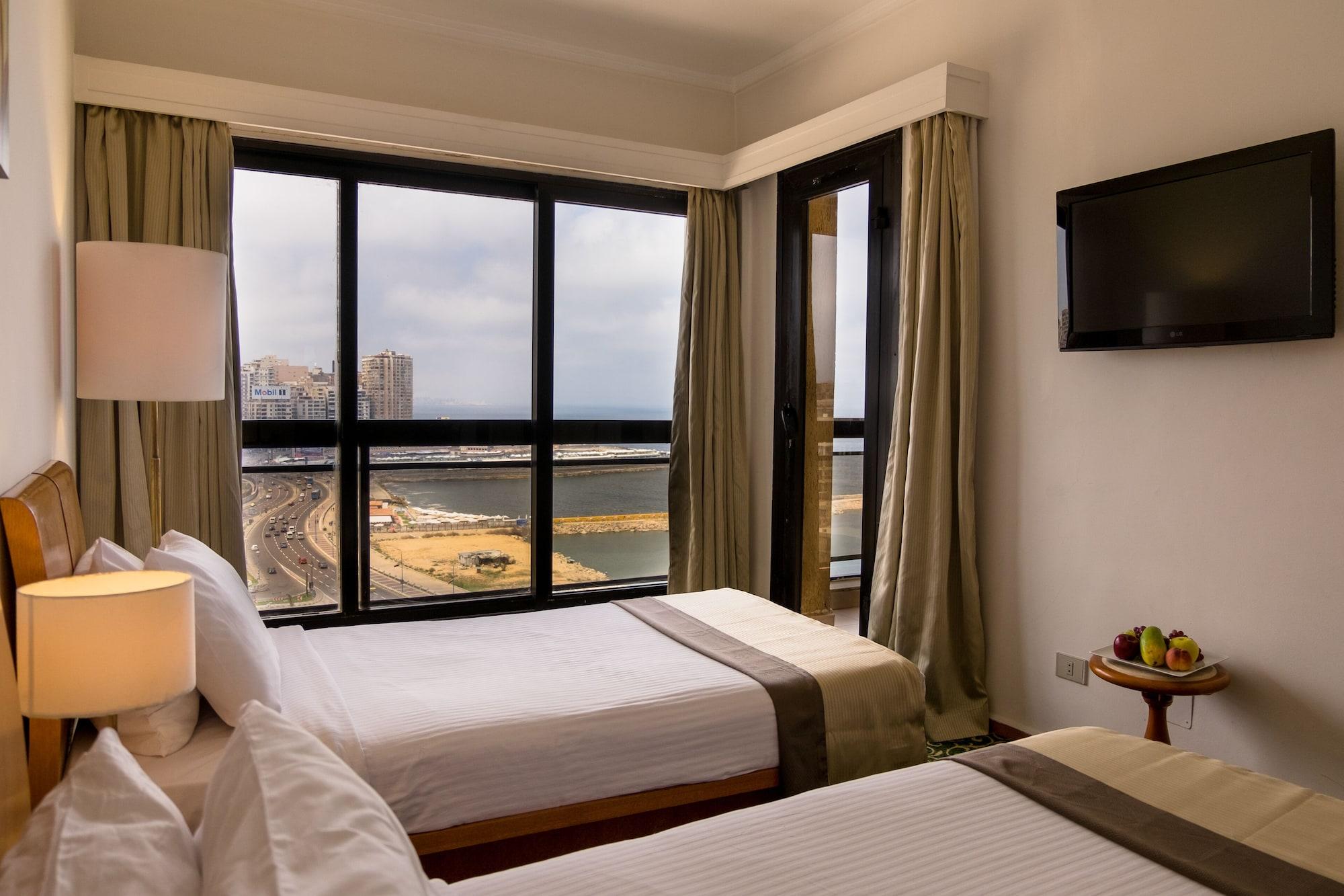 Plaza Hotel Александрия Екстериор снимка